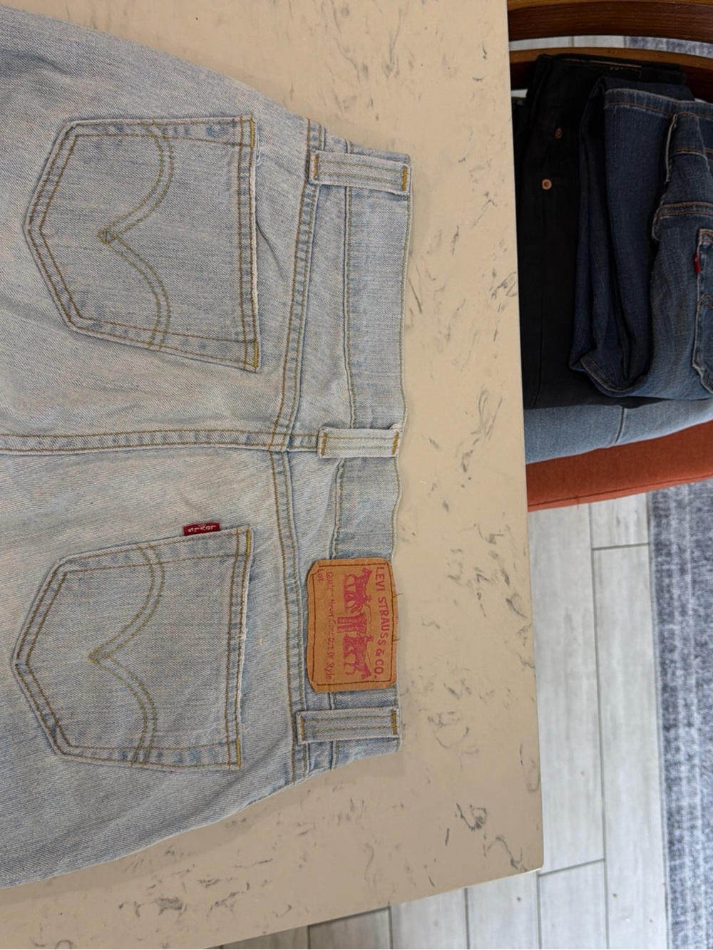 Y2K Vintage Women’s Levi’s 504 Slouch Straight size 9M MINT Light wash